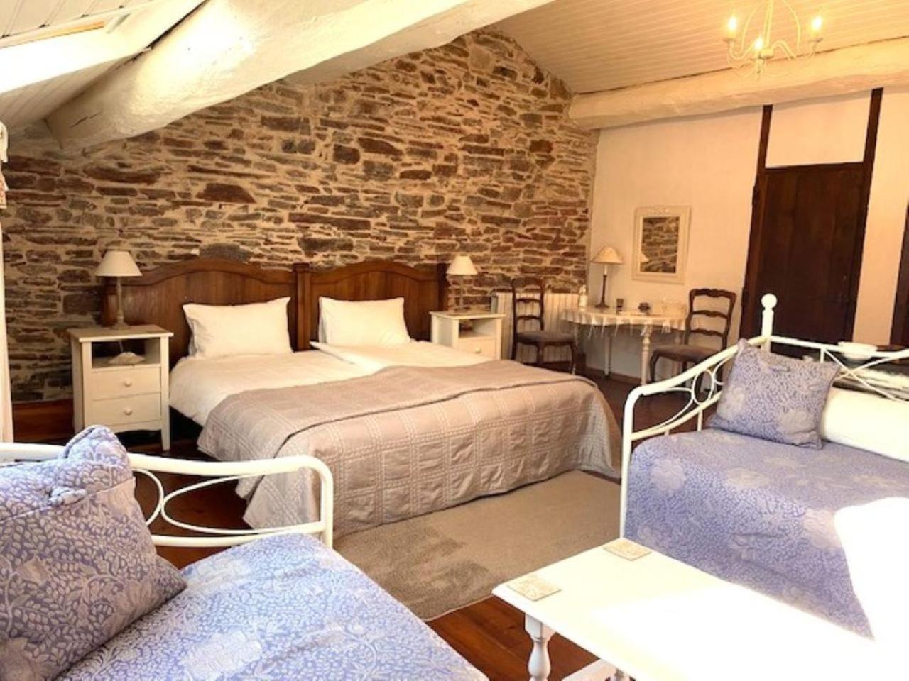 Chez Providence Chambres Et Table D'Hotes Cuxac-Cabardès Eksteriør billede